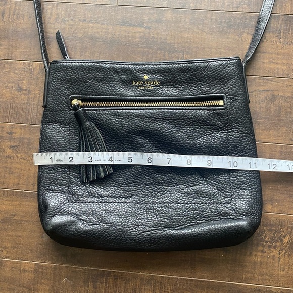 Kate Spade Black Crossbody Bag Sleek Design - Picture 9 of 16